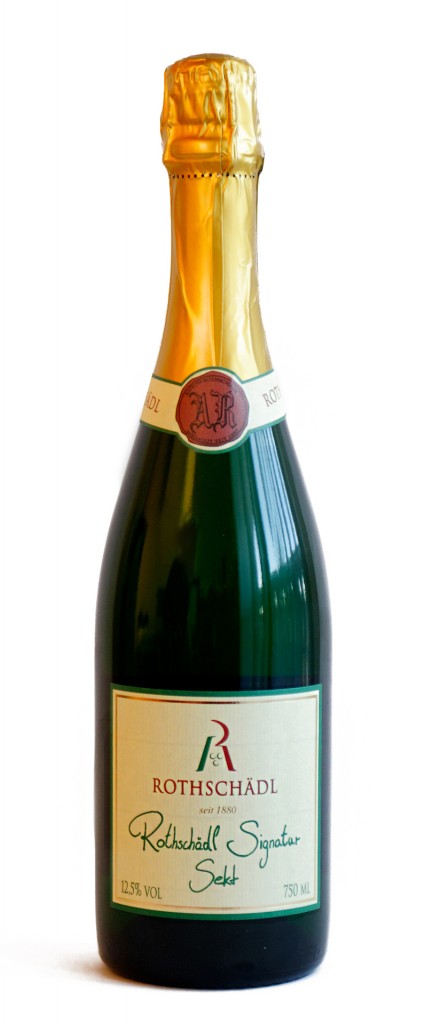 Rothschaedl-Signatur-Sekt-Schaumwein-Suedsteiermark-Weinstrasse-Leutschach-Weingut-Rothschaedl